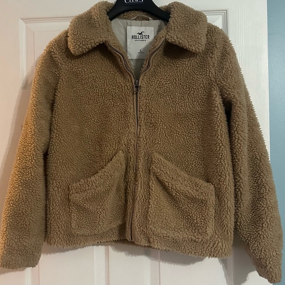 Hollister Tan Sherpa Jacket -Size Small - Picture 2 of 6